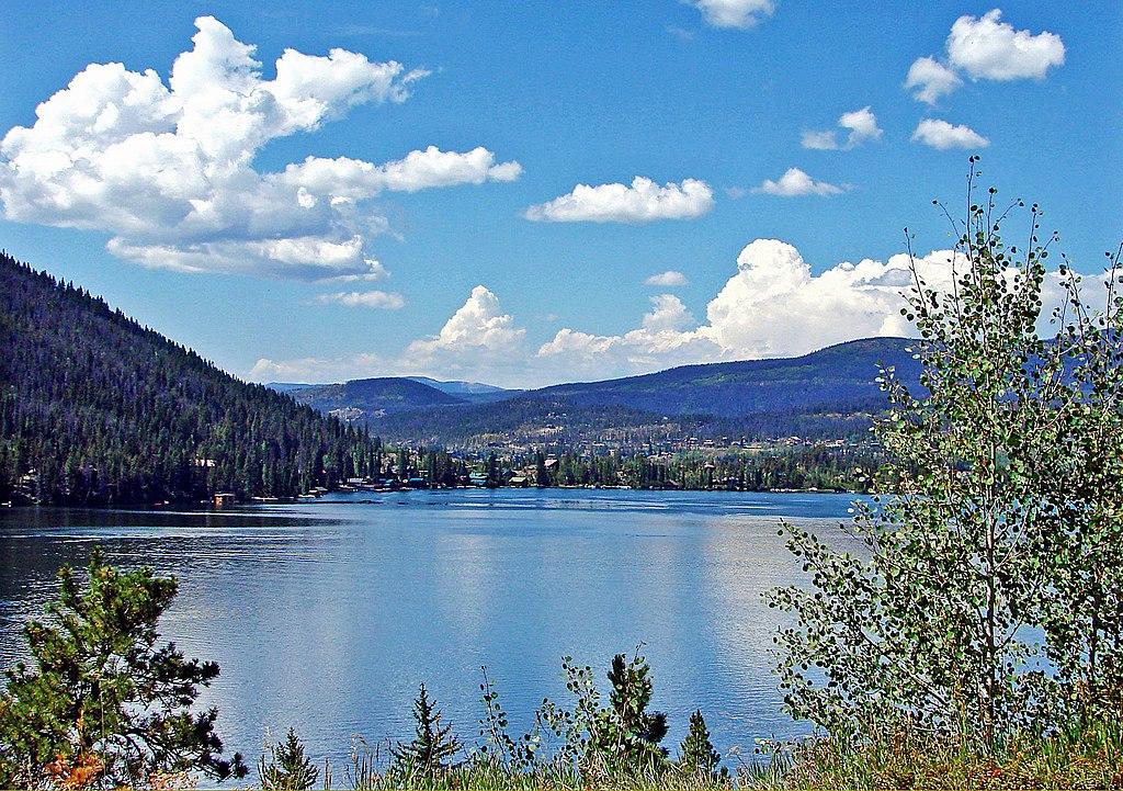The blue waters of Grand Lake, undisturbed.