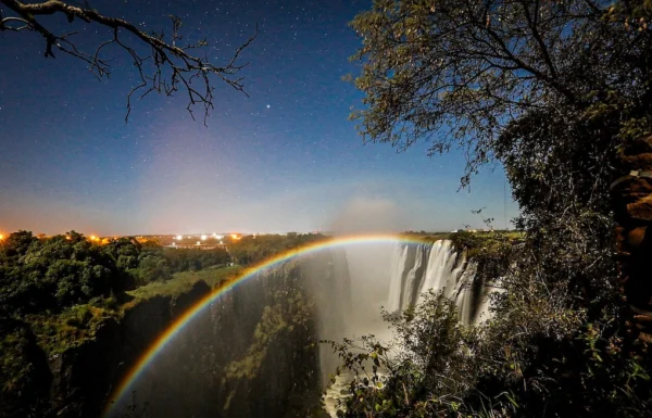 Luna rainbow in Victoria Falls